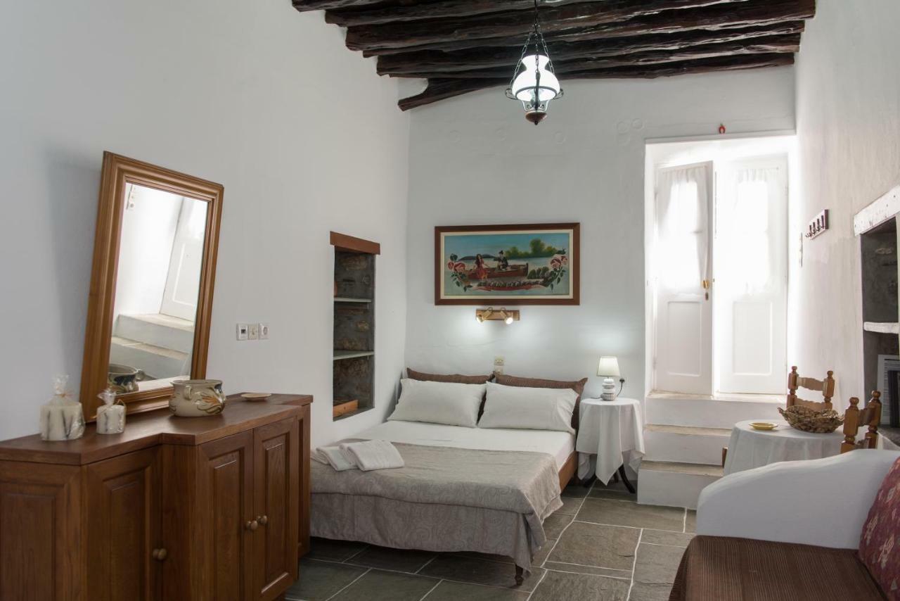 Aris & Maria Houses Kastron  Bagian luar foto