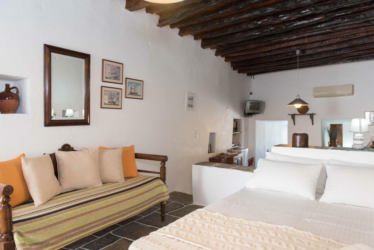 Aris & Maria Houses Kastron  Bagian luar foto