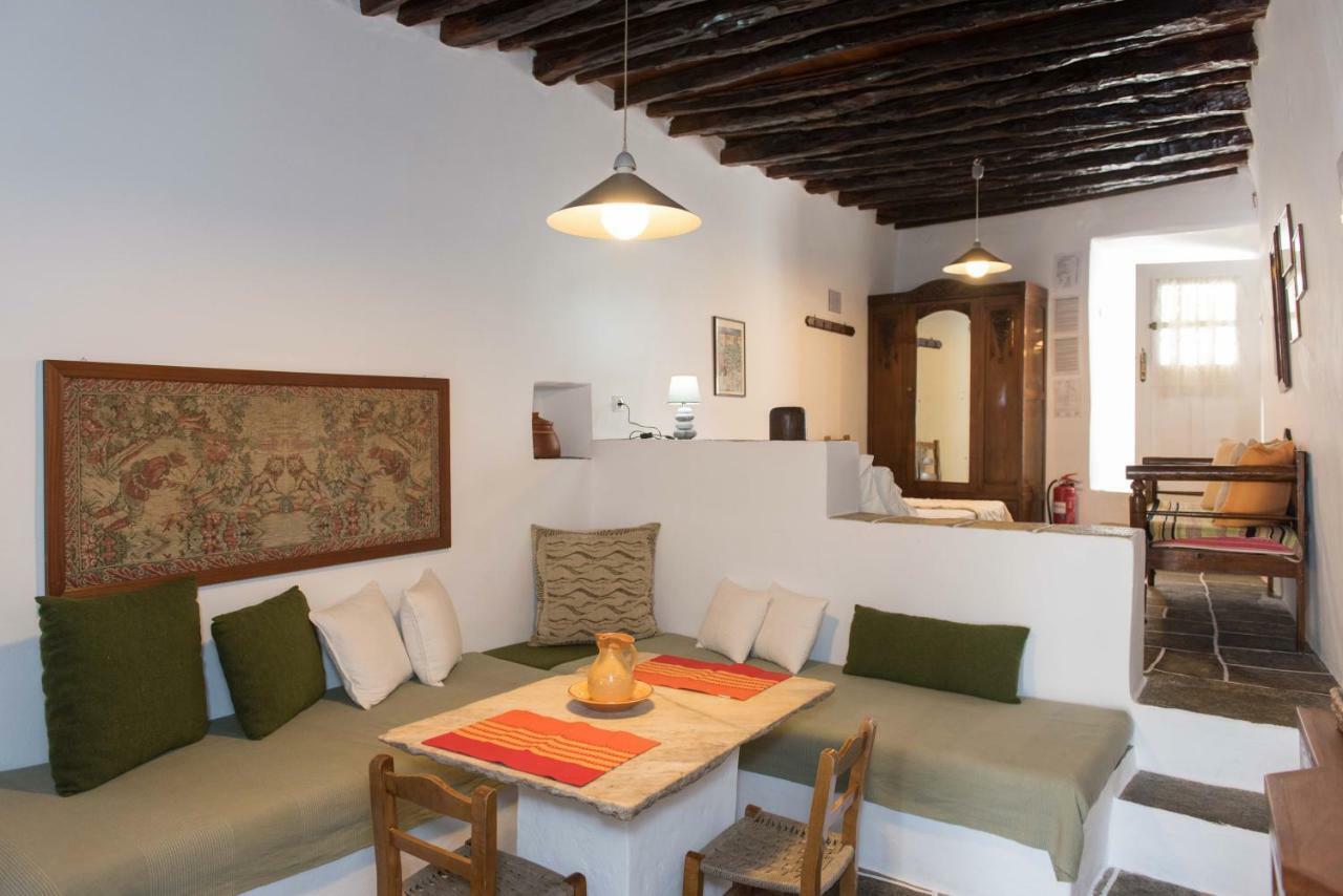 Aris & Maria Houses Kastron  Bagian luar foto