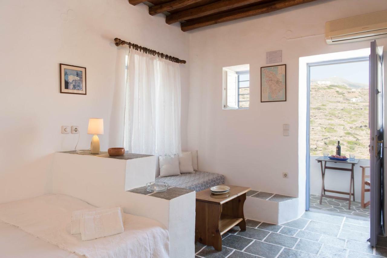 Aris & Maria Houses Kastron  Bagian luar foto